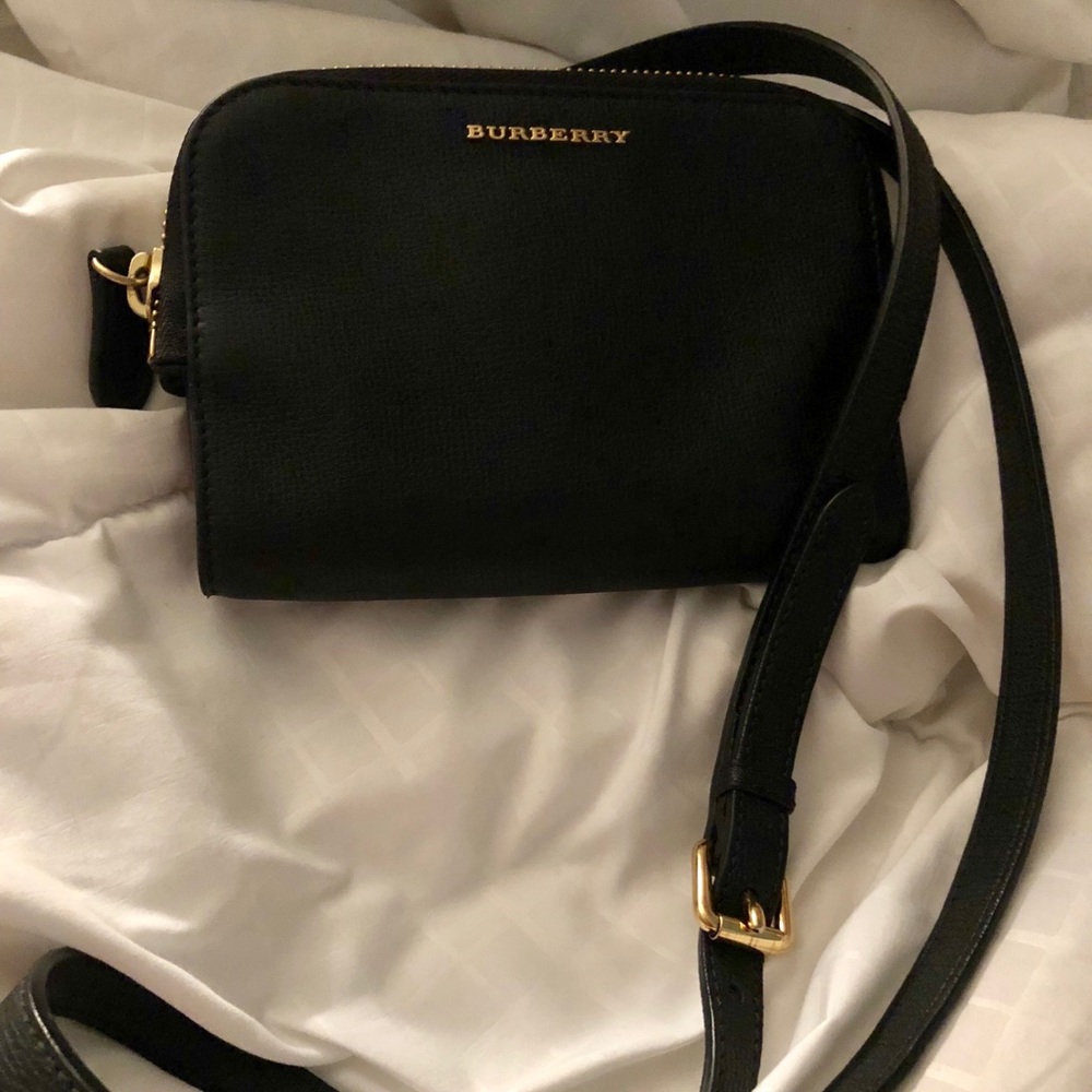 NWOT Burberry Crossbody Purse